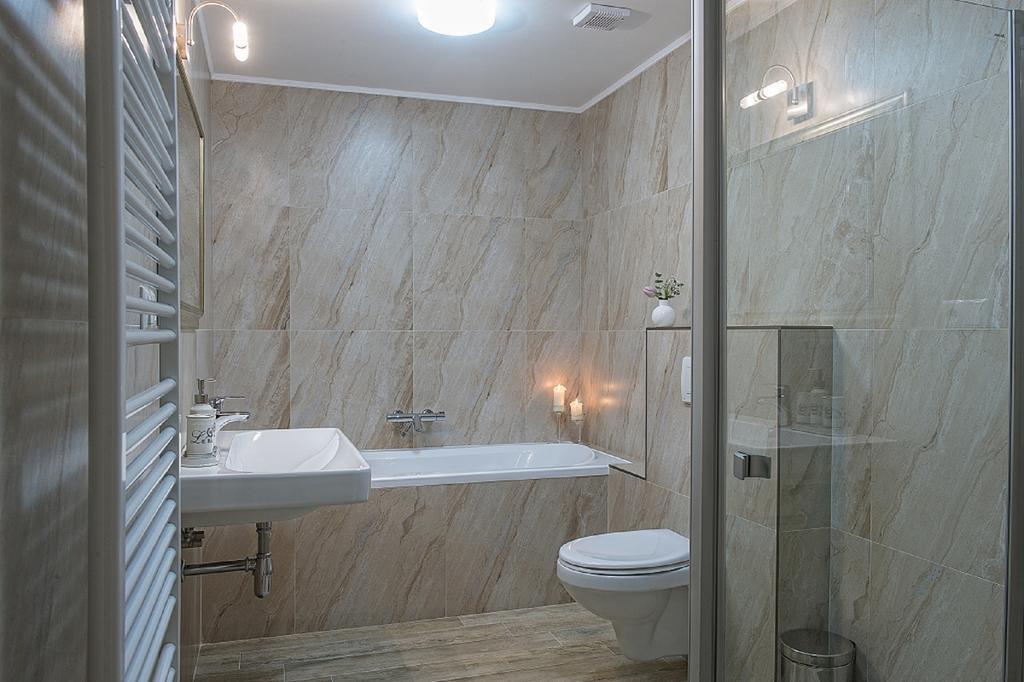 Hotel Pod Branou Bardejov Phòng bức ảnh