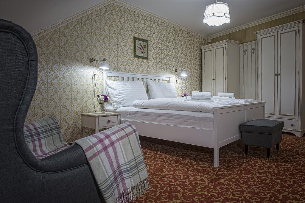 Hotel Pod Branou Bardejov Phòng bức ảnh
